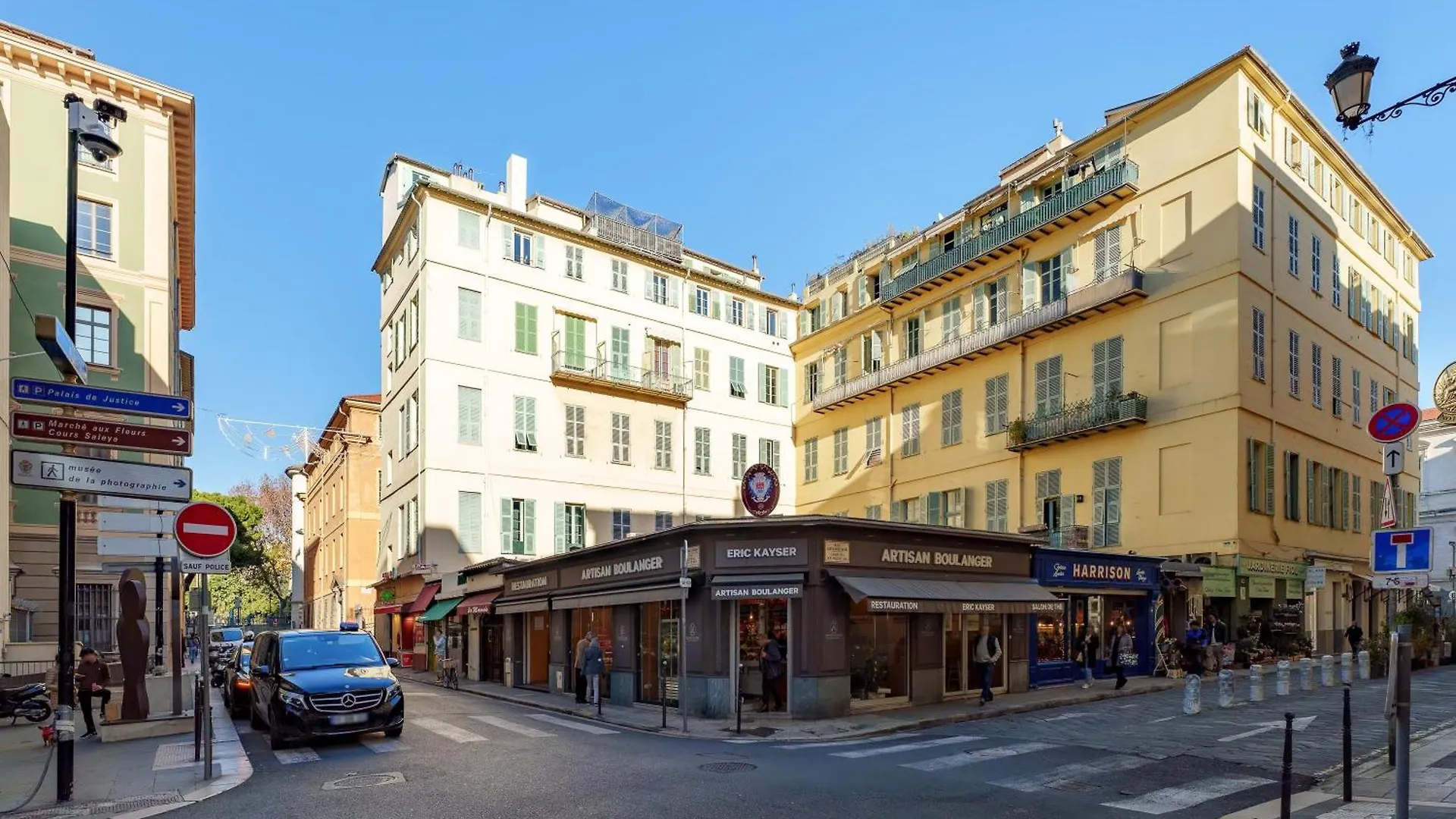 Cocon Place Massena, Cours Saleya Et Mer Nice Apartment